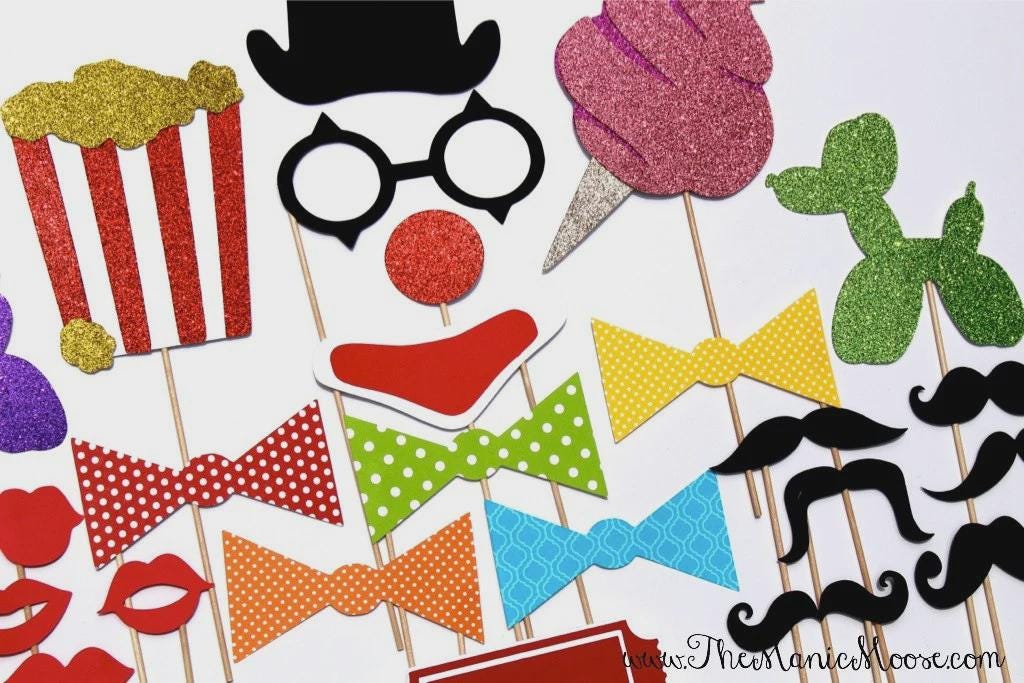 Carnival Photo Booth Props - Glitter Circus Party, 24 Piece Set