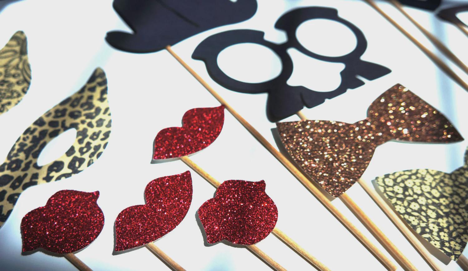 Vintage Glitter Photo Booth Props - 27 Piece Deluxe Set