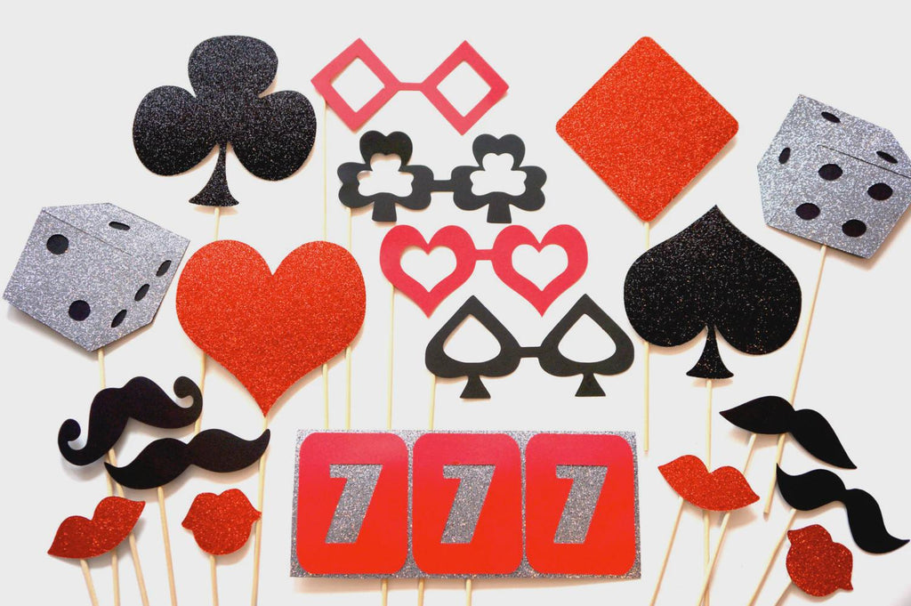 Vegas Photo Booth Props: Glitter Casino Party Decorations, Trivia Night