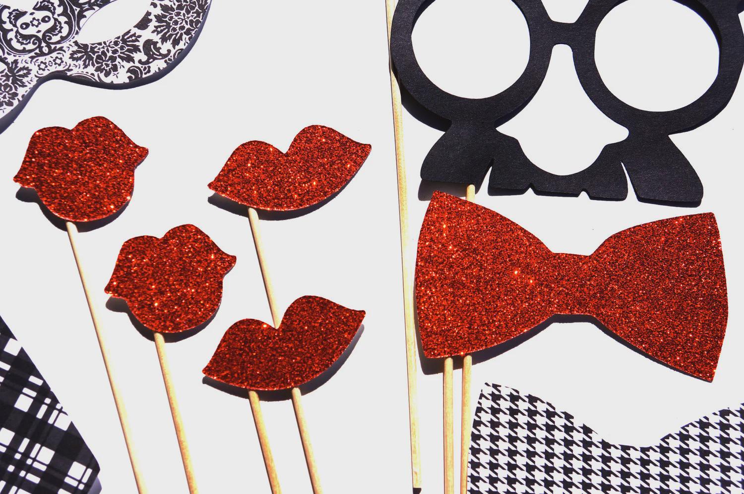 20 piece Prop set set - Birthdays, Weddings, Parties - Photobooth Props - Black and White